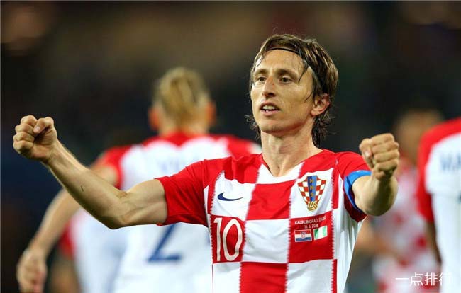 雷迪克：巴恩斯已蜕变成联盟顶级全能球员，而且仍在进步