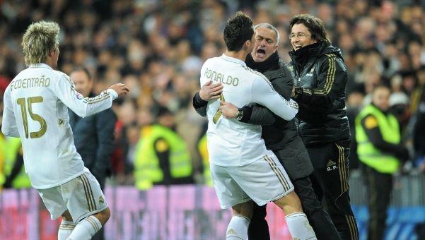 卫报：前加拿大女足教练因性侵球员被判监禁，出狱后没有被禁足