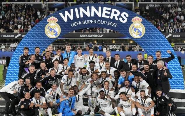 意媒：为避免球迷干扰，斯帕莱蒂决定尤文不在那不勒斯过夜